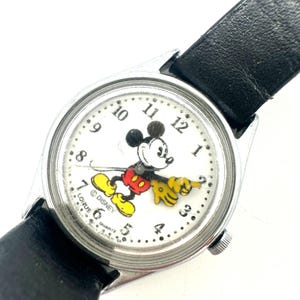 Vintage Lorus Mickey Mouse Watch - Etsy Canada display picture 2