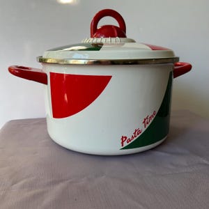 Panela italiana vintage de esmalte para massa com tampa | Decoração de cozinha em vermelho, branco e verde | Panela retrô para cozinhar massa com timer