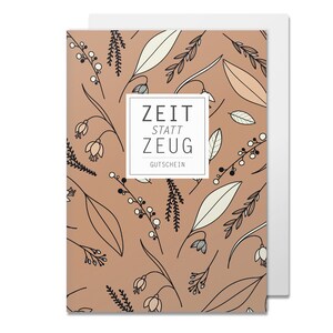 Klappkarte Zeit statt Zeug, braun, mit Briefumschlag und Liste Gutscheinideen