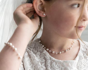 Flower girl jewelry set Pearl, Flower Girl Jewelry, Flower Girl Gift, girls pearl necklace, childrens pearl jewelry, Mackenzie Flower Girl
