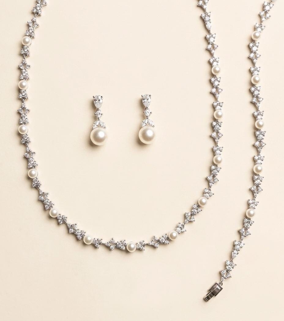 Pearl Collar Necklace Set