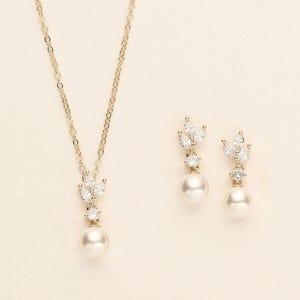 Gold Pearl Bridal Jewelry Set, Pearl Necklace Earrings Set, Wedding Jewelry for Bride, Simple Elegant Bridal Jewelry Set Eve