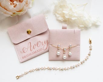 Bridesmaid Jewelry Set, Gold Pearl Bridesmaid Jewelry, Bridal Party Gift, Custom Personalized Bridesmaid Jewelry, Kathy Custom Jewelry Pouch
