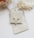 Bridesmaid Jewelry Set Pearl Gold, Stud Earrings for Bridesmaids, Bridesmaid Jewelry Gift, Bridesmaid Gifts, Jennifer on Custom Pouch