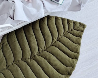 Leaf playmat from natural linen, OLIVE color | READY to SHIP | Baby play mat