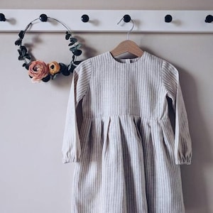 READY TO SHIP Linen dress with long sleeves Different sizes & colors available On the lining and wooden buttons on the back, for a girl image 4