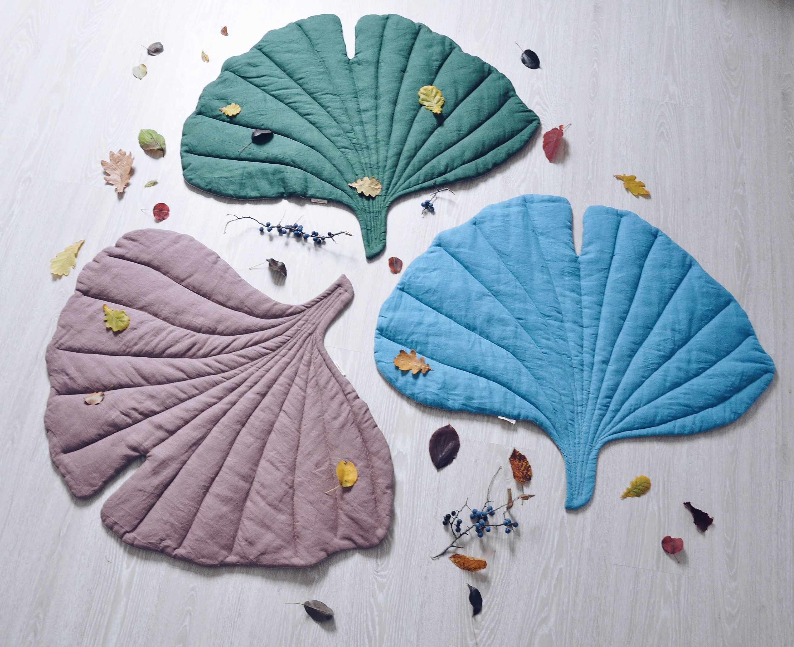 Ginkgo Leaf Play Mat From Natural Linen | 13 Various Colours Available Baby Textile Playmat