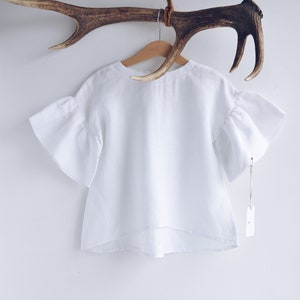 Crop top with flounces from natural linen, top with short sleeves for girls Off-White