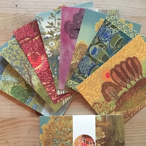 LANDSCHAFT LINOLDUT-POSTKARTEN - Ein Set von 8 Premium-Hochglanz-Postkarten.