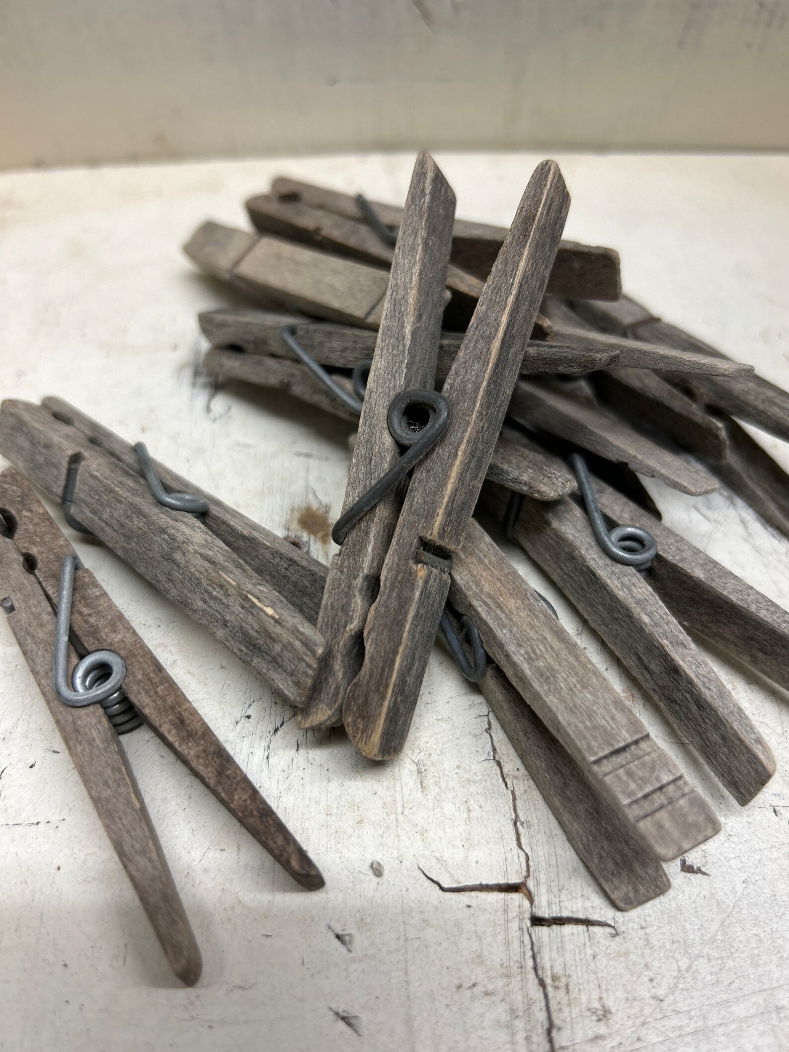 12 Vintage Wood Spring Loaded Clothes Pins Vintage Laundry Etsy