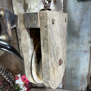 Vintage 1880’s Barn Rope Pulley - Etsy