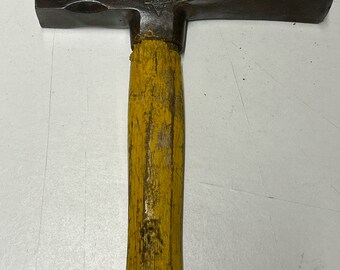 Vintage  Keen Kutter masons hammer ,