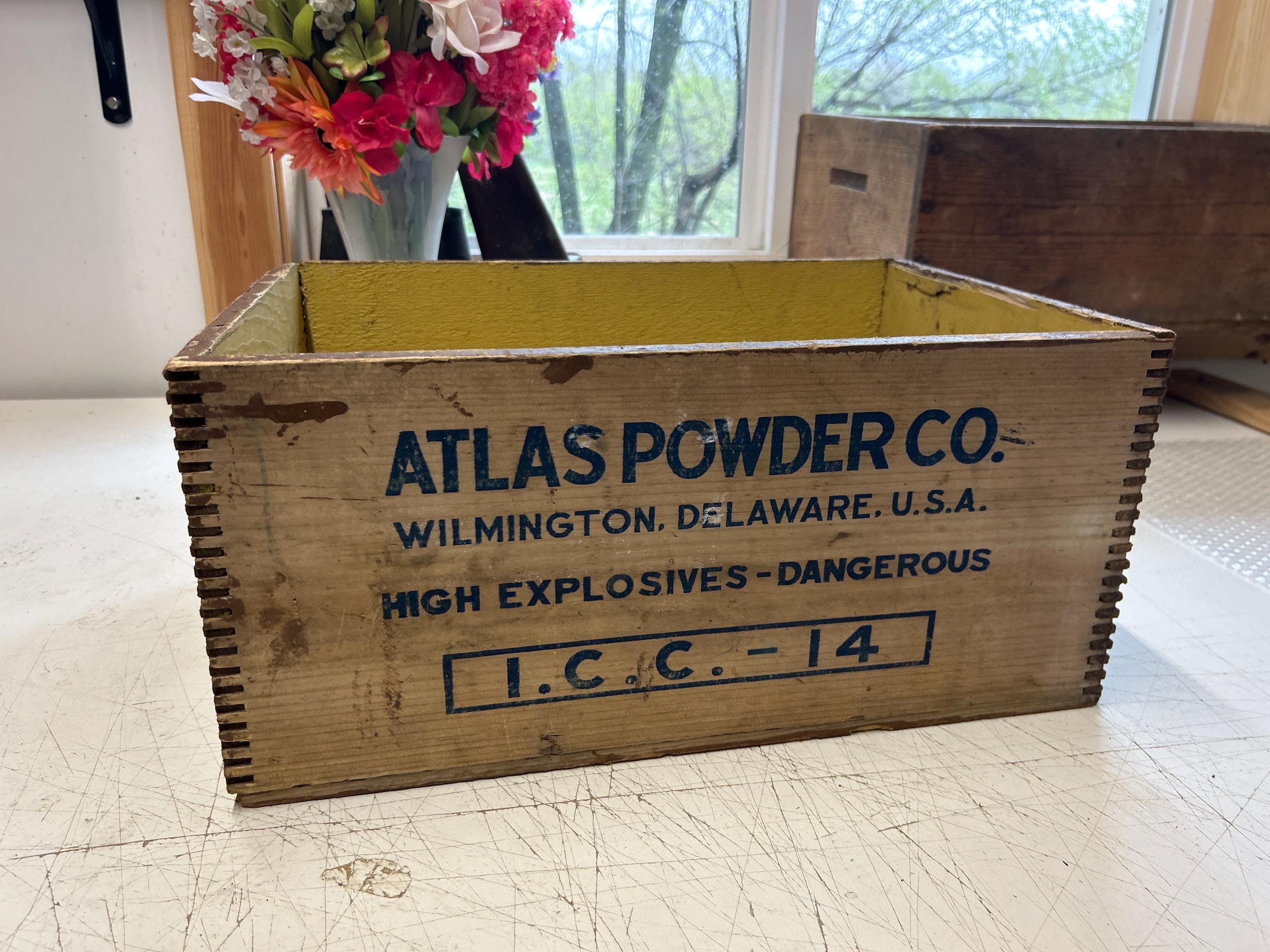 Atlas Powder Crate - Etsy