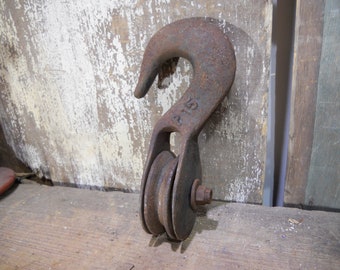 Antique Pulley, Industrial Cast Iron Pulley, chain pulley,