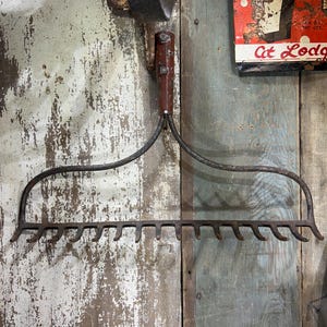 Salvage Rustic Garden rake heads Garden Wall Art  / Farm, hanger