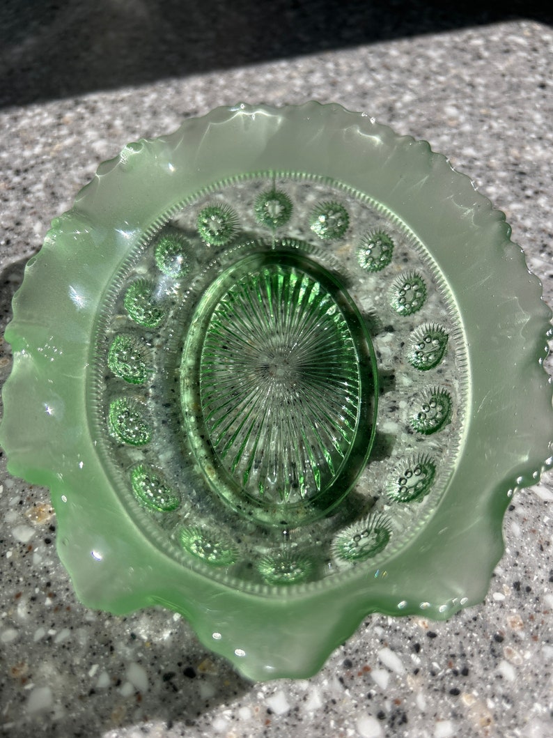Prunt Antique Depression Art Deco Davidson Glass Green Blackberry Prunt Dish ...