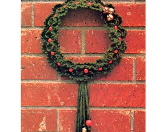 Vintage 70s Macrame Wreath Pattern Instant Download PDF 7 pages