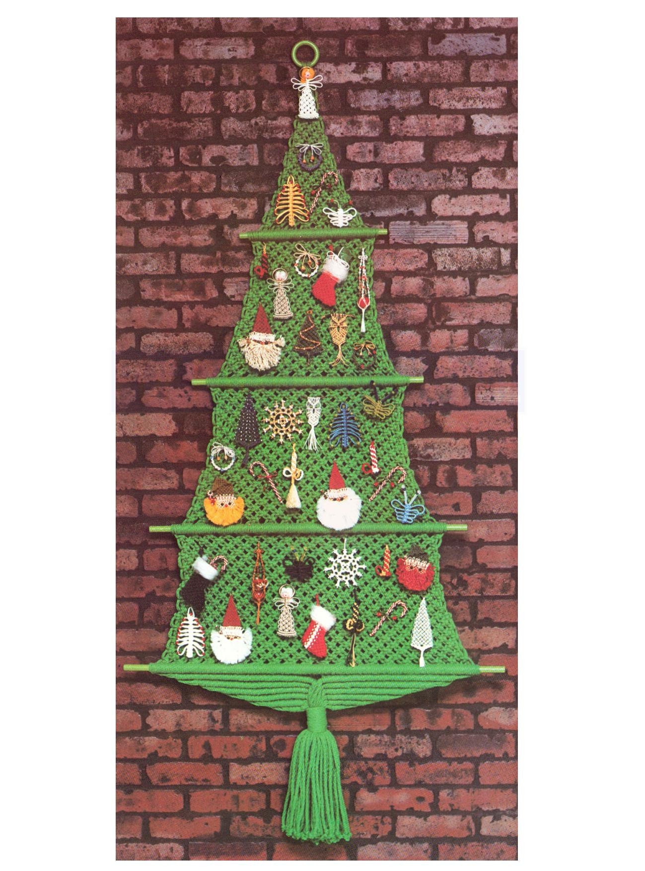 VTG 70s Macramé Crochet Christmas Tree Wall Hanging Red Beads