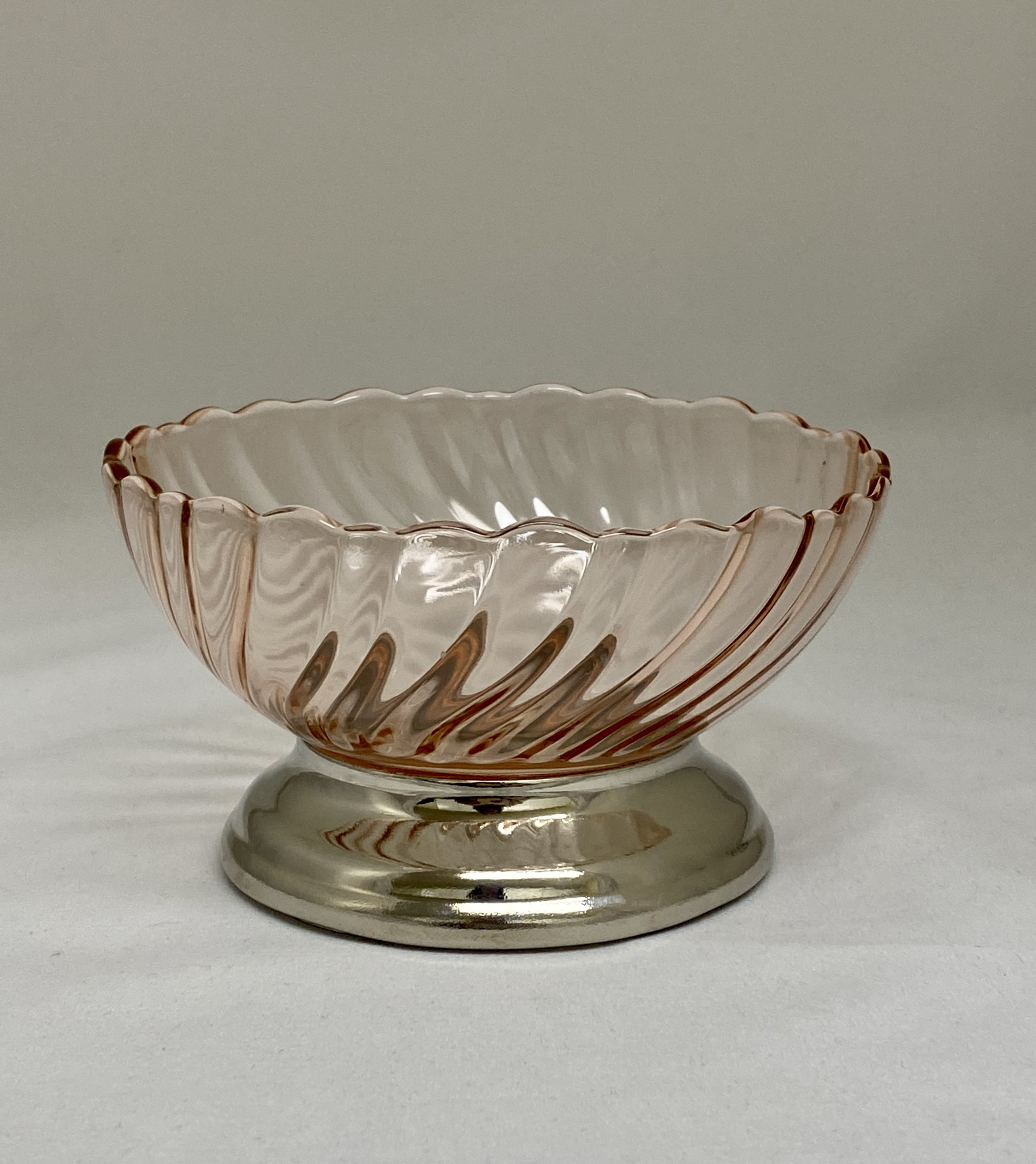 Vintage Arcoroc France Rosaline Pink Glass Footed Bowl Etsy