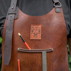 Handmade Leather Apron for carftsman. image 8