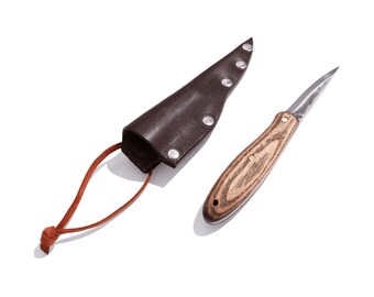 Cuchillo de trinchar de acero D2 forjado a mano con mango de fresno y funda de cuero