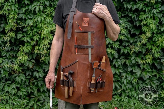 Handmade Leather Apron for Сraftsmen, Big Pockets, Tools Organizer,