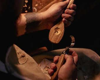 Hand Forged TWCA Cam Knife: Short Handle Wood Carving Tool