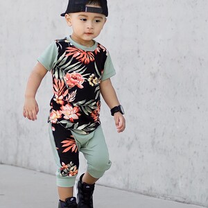 Sommer T-Shirt / Sommer T-Shirt / Street Style / Jungen T-Shirt / Mädchen T-Shirt / Hipster / Kleinkind Kleidung / Sommerkleidung / Tropisch dunkel Tee