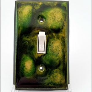 Single Light Switch Plate Cover, Housewarming Gift for Couples, Bedroom Decor for Teen Girls, Bathroom Decor for Kids, Housewarming Gift