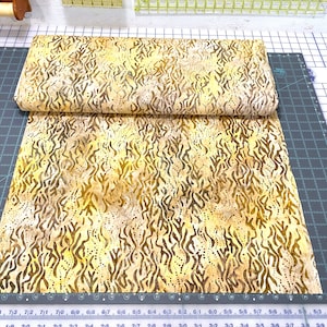Robert Kaufman Artisan Batiks Natures Textures 2 - Wheat