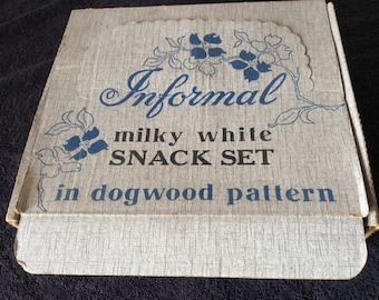 Vintage Informal Milky White Snack Set