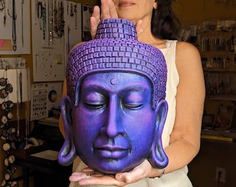 Handgefertigte lila Buddha Wandskulptur, Zen Meditation Decor