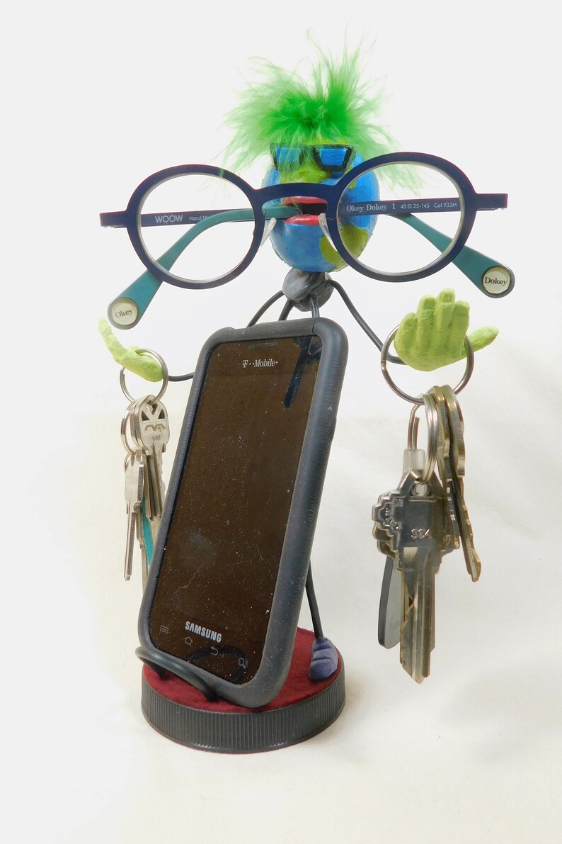 Earth Cell Phone Holder Puppet