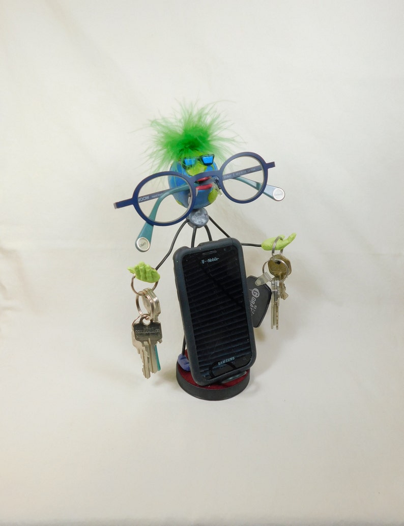 Earth Cell Phone Holder Puppet