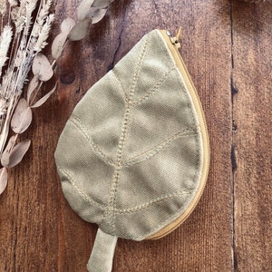 Porte-monnaie feuille d'automne en velours | Botanique | Bois | Nature païenne | Forêt | Fée | Cottagecore | Cosplay | Végétalien | Velours doré | Sorcière wicca