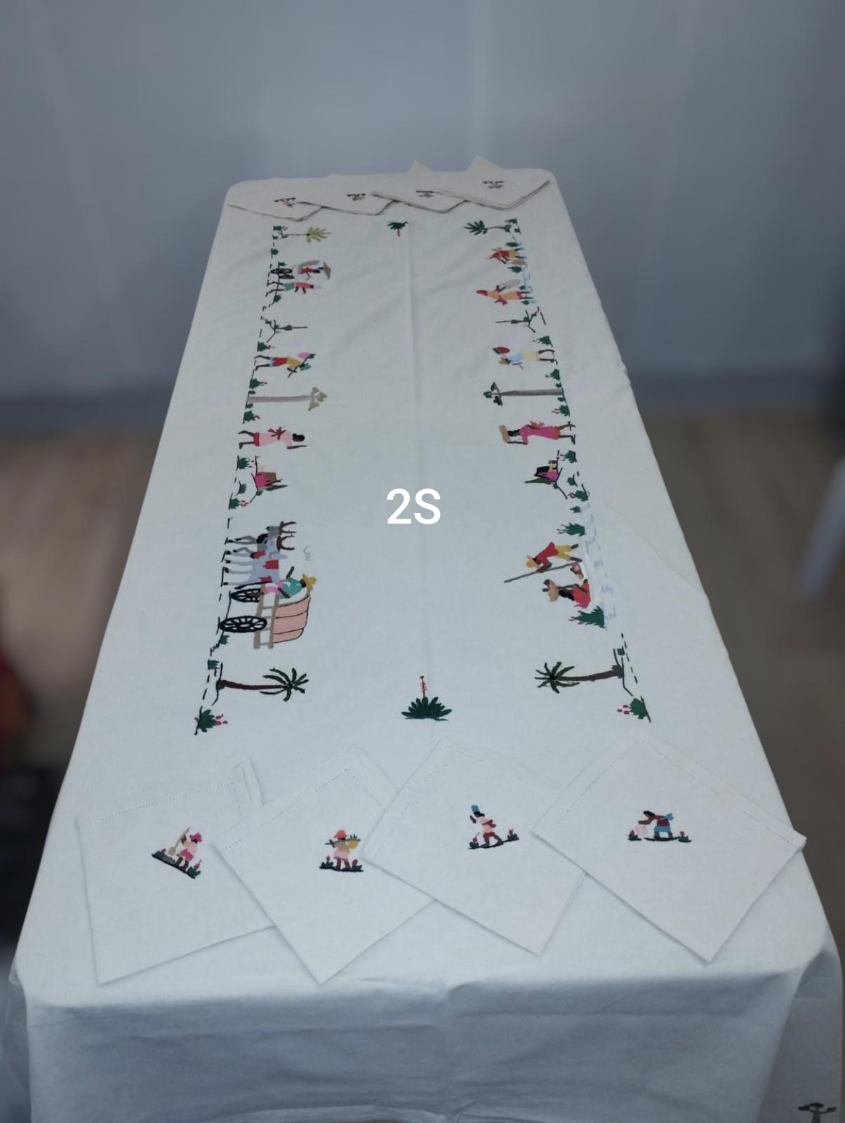 Nappe De Table Blanche Brodée Main - Motif Anthurium Saumon - 143x221 Cm - Madagascar