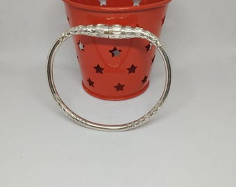 Vangovango Gasy Man bangle bracelet in solid silver from Madagascar. Ref13