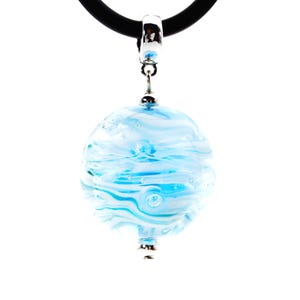 Aquamarin Türkis Glasanhänger – Handgemachte Glasperle Unikat – Wasser & Wellen Design – Geschenkidee – MARIETGOLD imagen 3