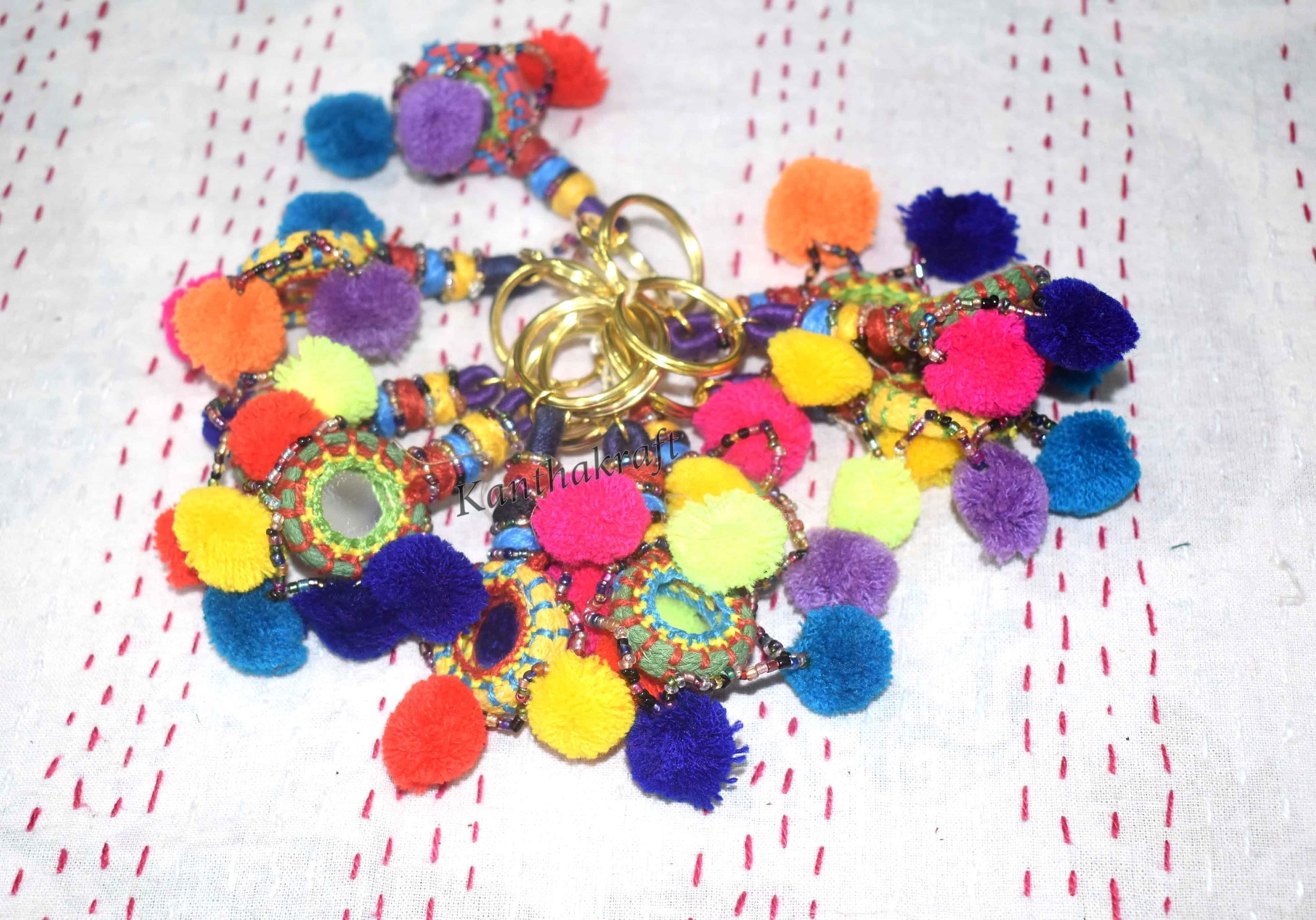 Unpafcxddyig Boho Pom Pom nappa portachiavi colorato