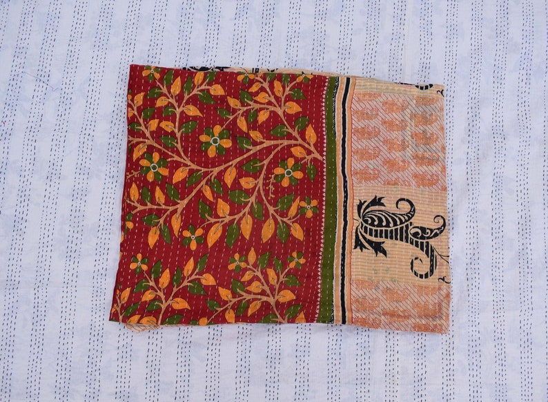 Twin Size Kantha Quilt Throw 2-3 layer Kantha Throw Blanket Baby Quilt Picnic Throw Bedspread Bedcover Bedsheet Vintage Kantha Double kk-123