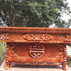 Medium Size Buddhist Auspicious Symbols Handcarved Foldable Wooden Tibetan Buddhist Prayer AltarTable,Zen Meditation Altar/Table