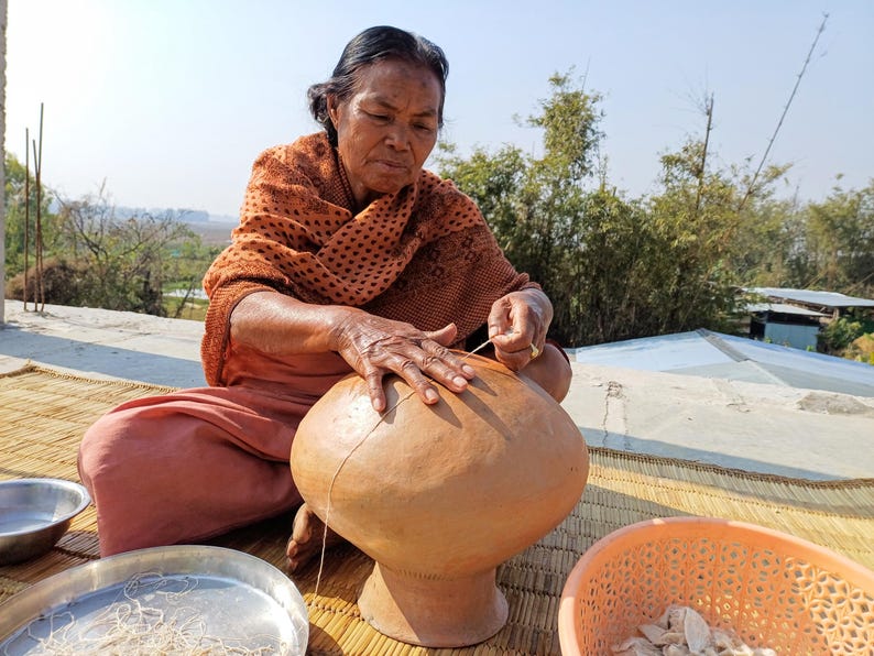 TANTRIK X-Large Traditional Handwoven Tibetan Buddhist Pure Raw Eri Silk Meditation Shawl,Buddhist Silk Zen,Ngakpa Tantrik Meditation Wrap image 7