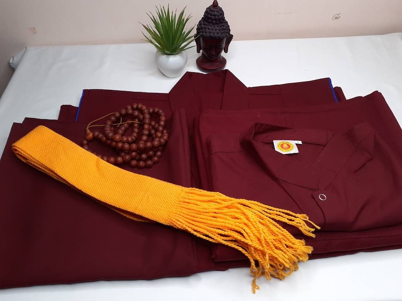 Dharmic Robe Tibetan Buddhist Monk Robe Set, Buddhist Monk Robe,monastry Style ...