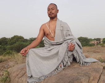ADITYA Handgewebter Grauer Schlichter Meditationsschal aus reiner Himalaya Schafwolle, spirituelle Zen Wolle Gebetsverpackung, ethnische indische Decke, Yoga warmes Geschenk