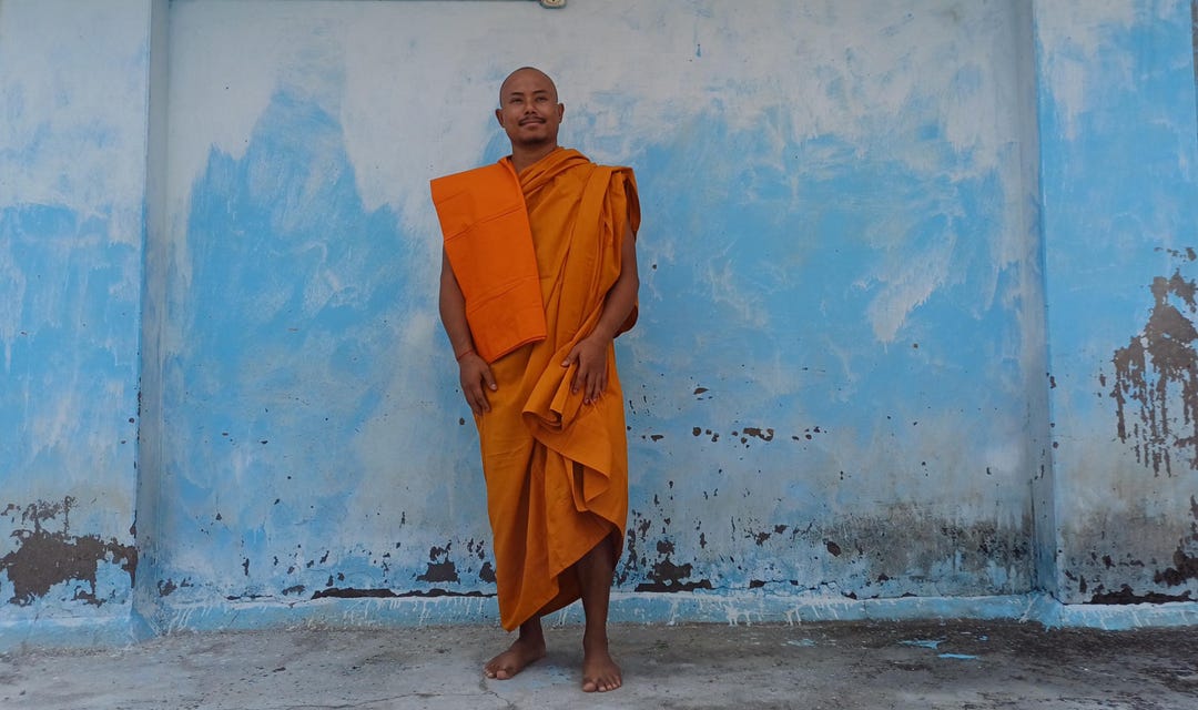 Complete 6 Piece Tailored Organic Cotton Theraveda Buddhist Monk ...