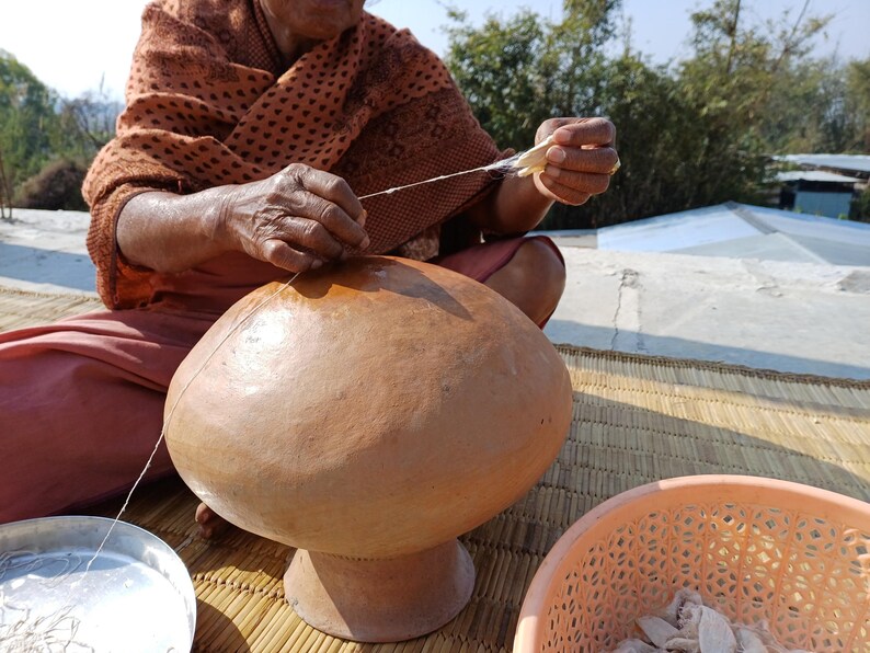 TANTRIK X-Large Traditional Handwoven Tibetan Buddhist Pure Raw Eri Silk Meditation Shawl,Buddhist Silk Zen,Ngakpa Tantrik Meditation Wrap image 9