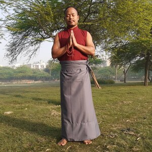 Layman Unisex Tibetan Buddhist Meditation Skirt,Tibetan Half Chuba Wrap-Around Cotton Meditation Cloth,Monastery Style Spiritual Lower Robe
