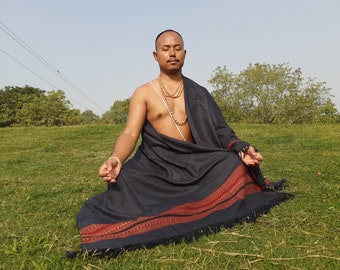 Handwoven Dark Grey Pure Himalayan Sheep Wool Meditation Shawl,Ethnic Indian Wool Scarf,Himalayan Wool Wrap,Handmade IndianShawl,Kullu Shawl