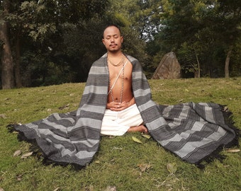 Extra-Large Handwoven Pure Himalayan Wool Meditation Blanket,Wool Meditation Shawl,Ethnic Indian Blanket,Himalayan Wool Prayer Shawl