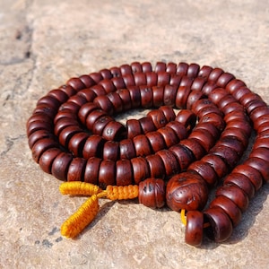 108 Bevel Cut Shape Aged Naturally Dark One Eye Bodhi Seeds Mala,Tibetan Buddhist Bodhi Beads,11 mm Phoenix Eye Nepali Bodhi Prayer Rosary